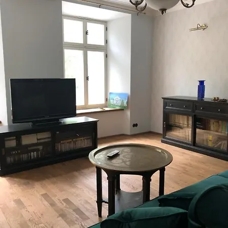 Apartmán Cosy Apartement At The Heart Of Paernu, Louna 6-3 *